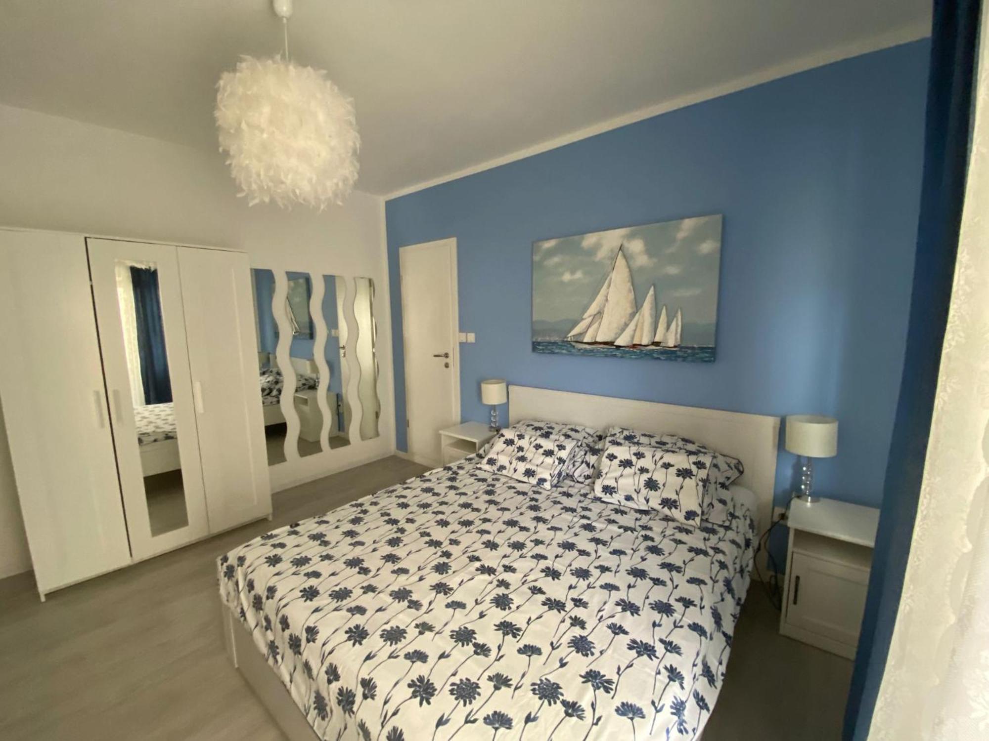 Apartments Mare Banjol Eksteriør bilde